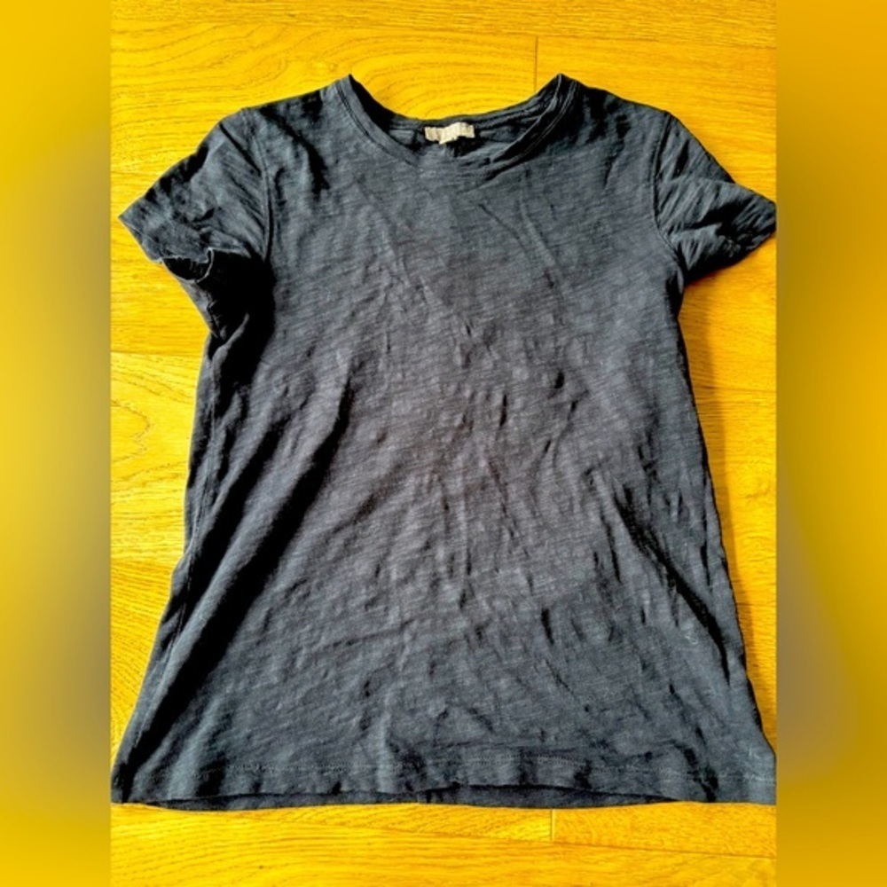 Lilla P basic black crewneck tee